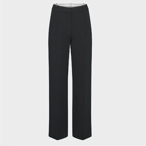 Aritzia Effortless Pant